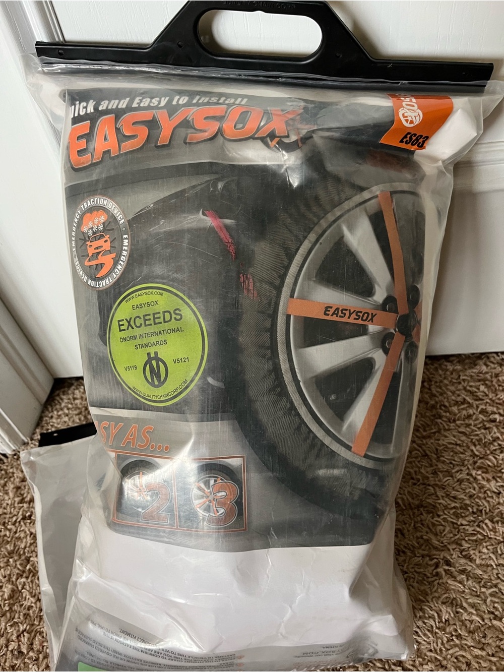 NEW EASYSOX ES83 TIRE SOCKS Winter Snow Tire Chains Alternative Traction Device